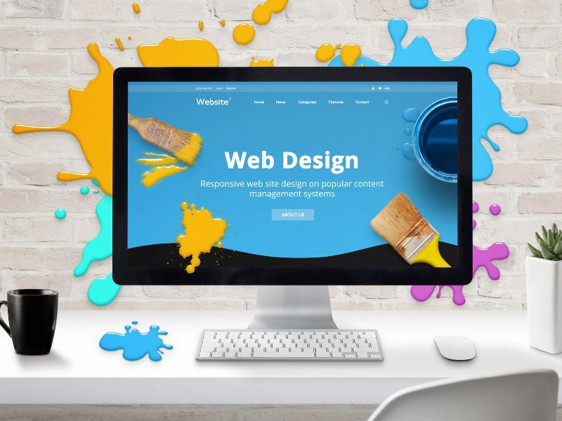 Desktop First là phương pháp thiết kế website tập trung vào trải nghiệm người dùng trên thiết bị màn hình lớn